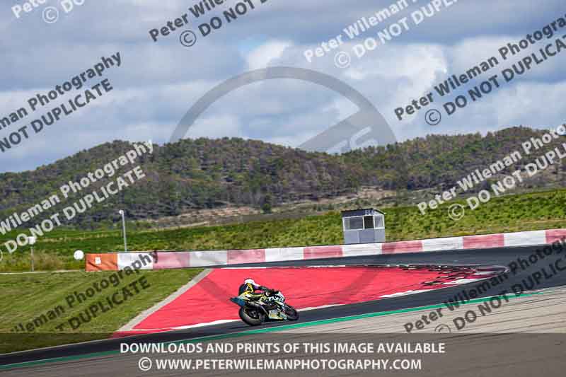 Circuito de Navarra;Spain;event digital images;motorbikes;no limits;peter wileman photography;trackday;trackday digital images